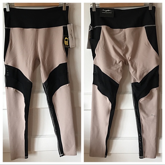 Work Out in Style Gottex Leggings w Mesh Inserts - Picture 2 of 6